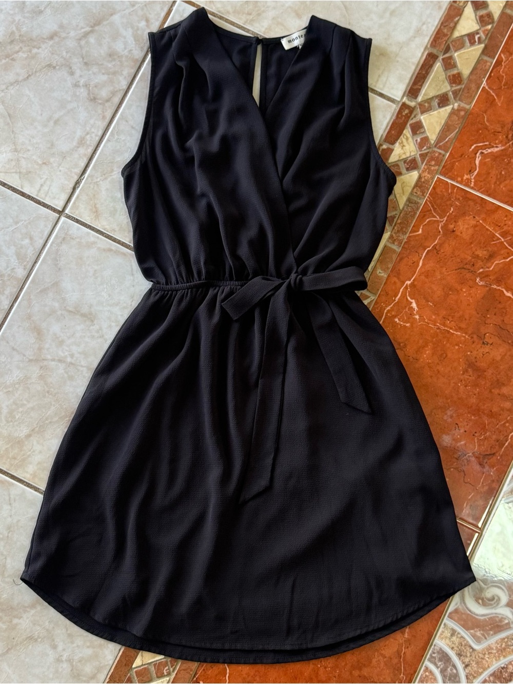 Monteau Black Sleeveless V-Neck Tie Front Mini Dress - Size S